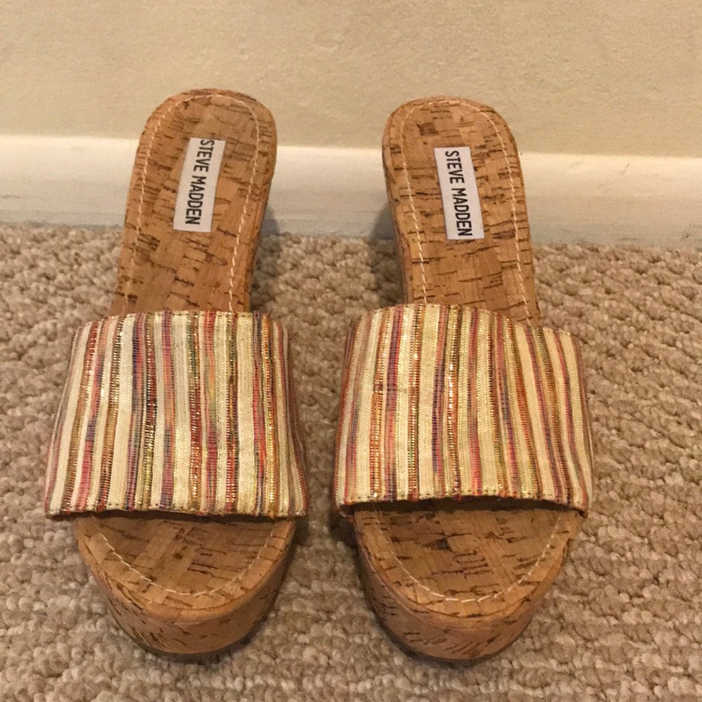 Steve Madden wedges
